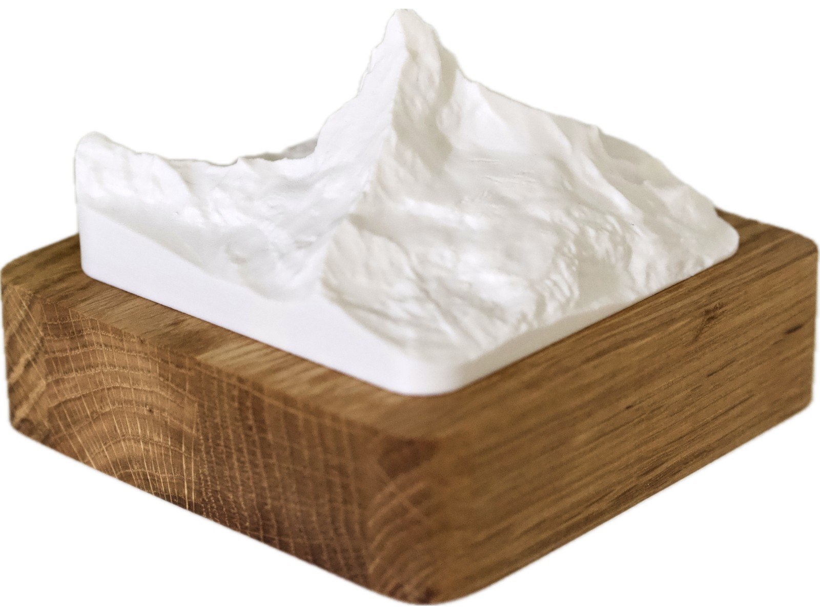 Das Matterhorn in 3D, auf Holz, 1:50‘000